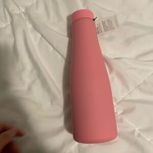 Lululemon Pink Insulated Water Bottle NWT